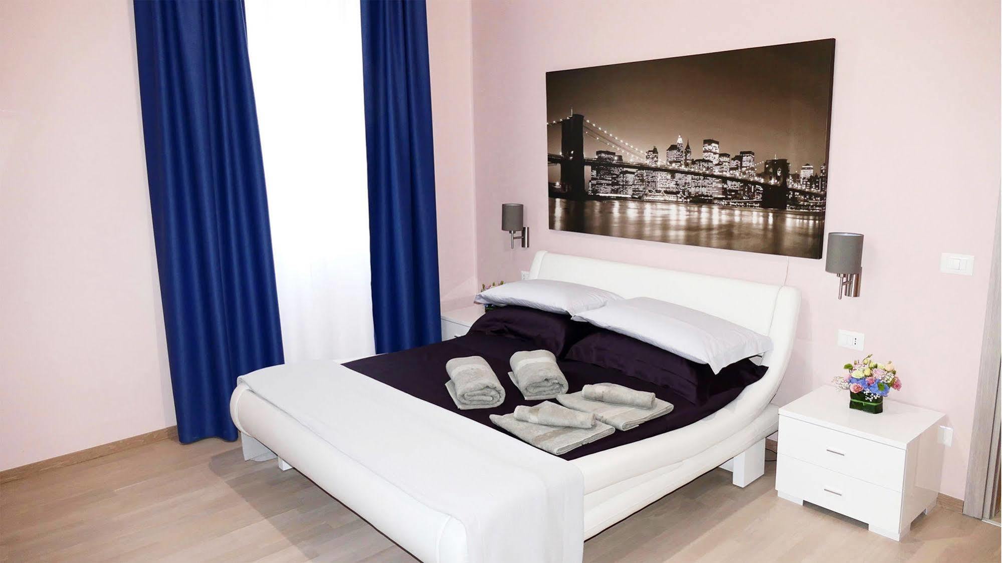 Cairoli Exclusive Rooms & Suite Brindisi Kültér fotó
