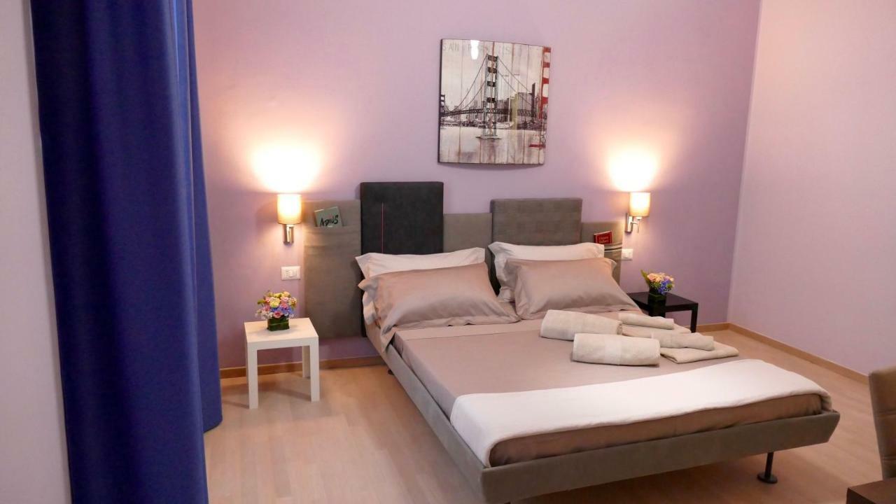 Cairoli Exclusive Rooms & Suite Brindisi Kültér fotó
