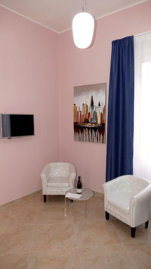 Cairoli Exclusive Rooms & Suite Brindisi Kültér fotó