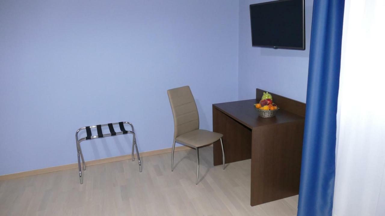 Cairoli Exclusive Rooms & Suite Brindisi Kültér fotó